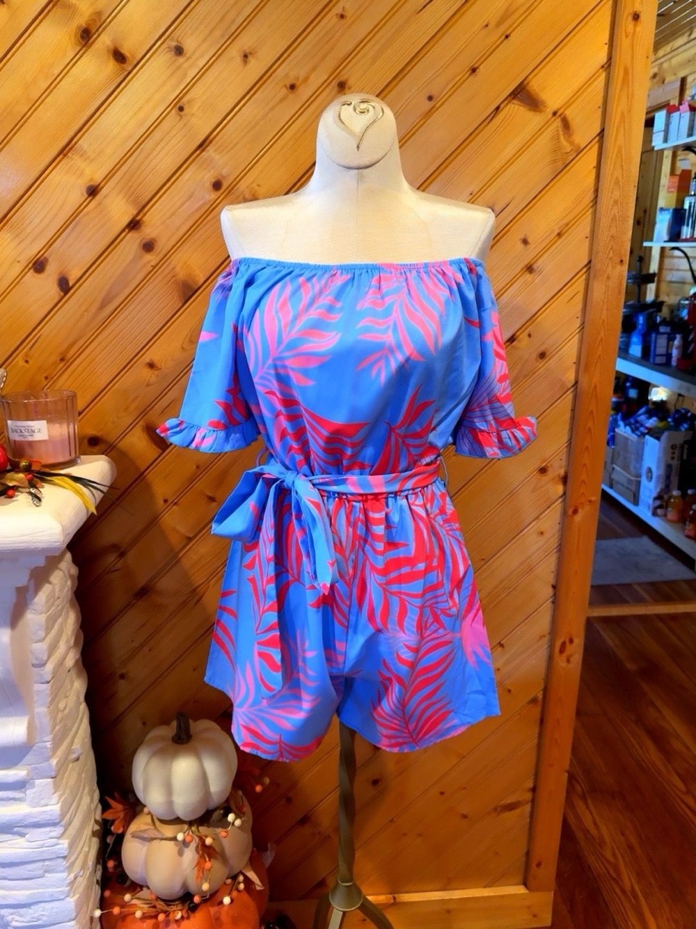 Boutique Blue Pink Tropical Off Shoulder Romper Belted Size Small NWOT